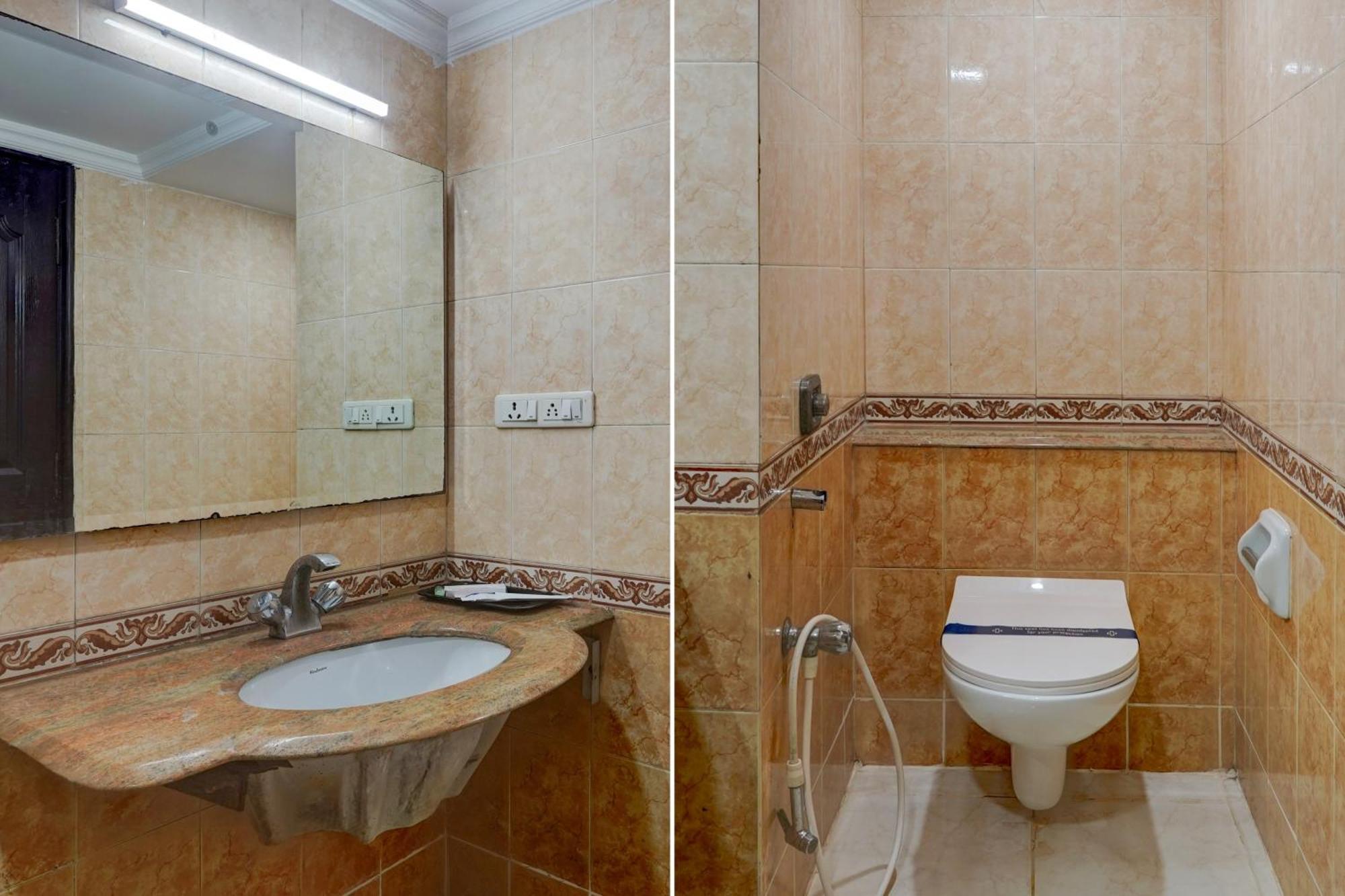 Super Townhouse Koyambedu Hotell Chennai Exteriör bild
